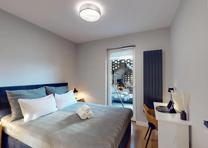 Z Tarasem I Widokiem Na Rzeke Wroapart-pl - With Terrace And River View Wroapart Lägenhet *