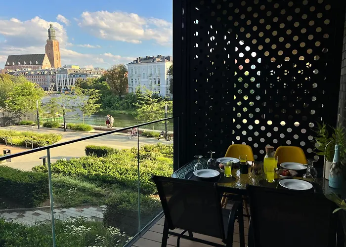 Z Tarasem I Widokiem Na Rzeke Wroapart-pl - With Terrace And River View Wroapart Wrocław