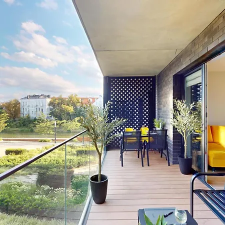Z Tarasem I Widokiem Na Rzeke Wroapart-pl - With Terrace And River View Wroapart ヴロツワフ